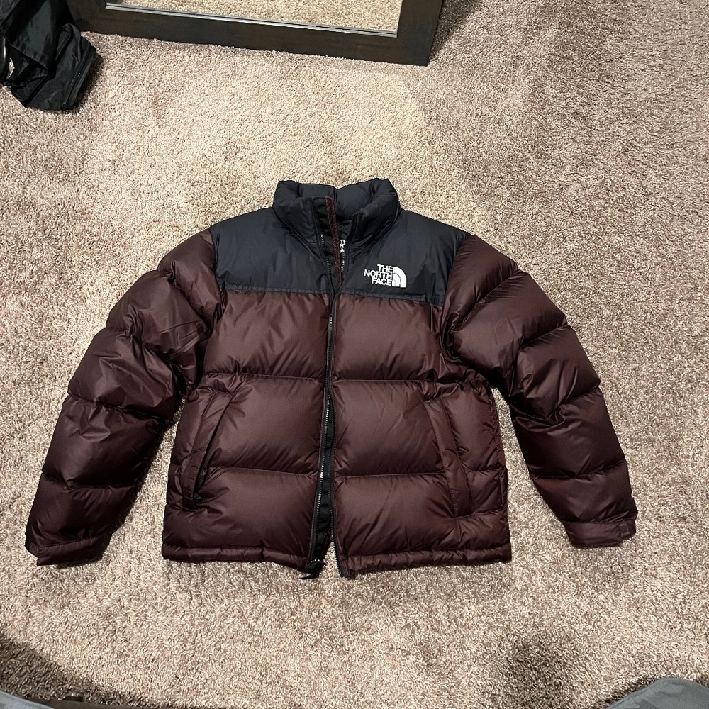 North Face Nuptse coal brown